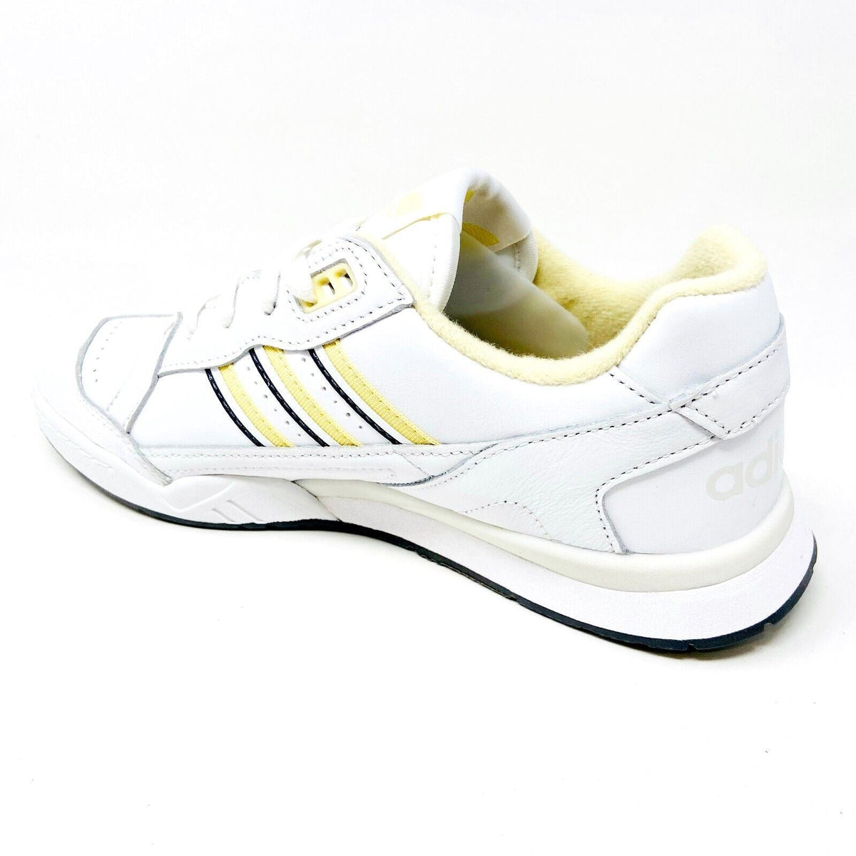 Adidas A.R. Trainer White Yellow Mens Size 8 Sneakers BD7840