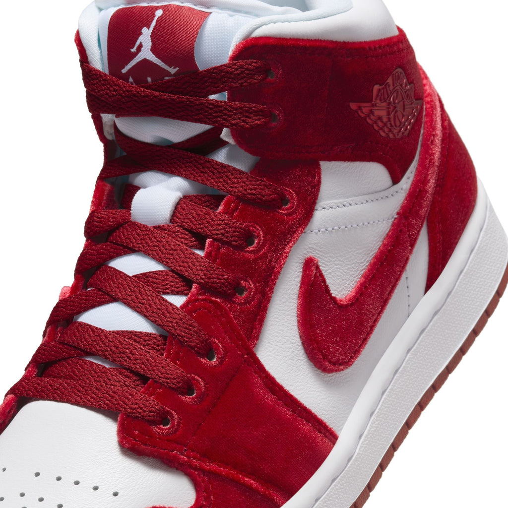 W Air Jordan 1 Mid SE "Red Velvet" - FZ3334-100