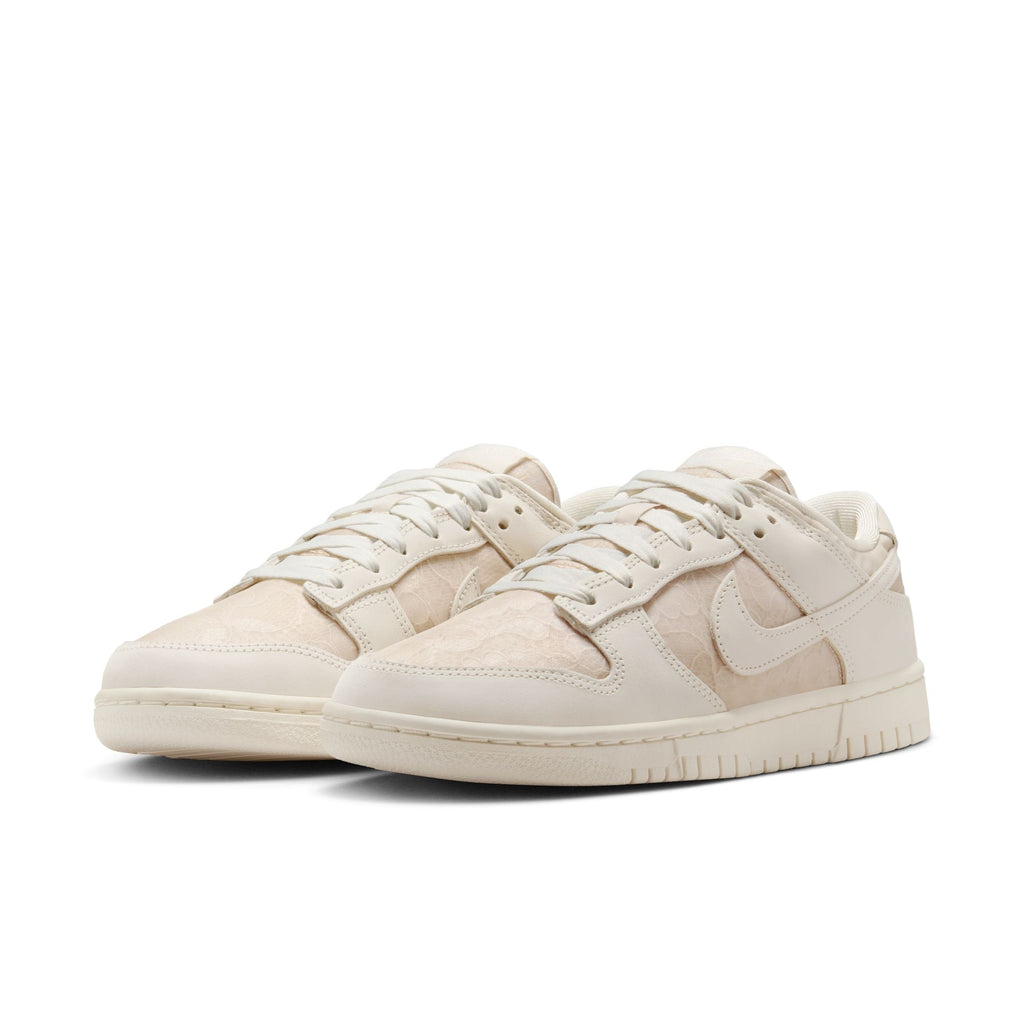 W Nike Dunk Low HJ5870-100 "Lace Pearls"