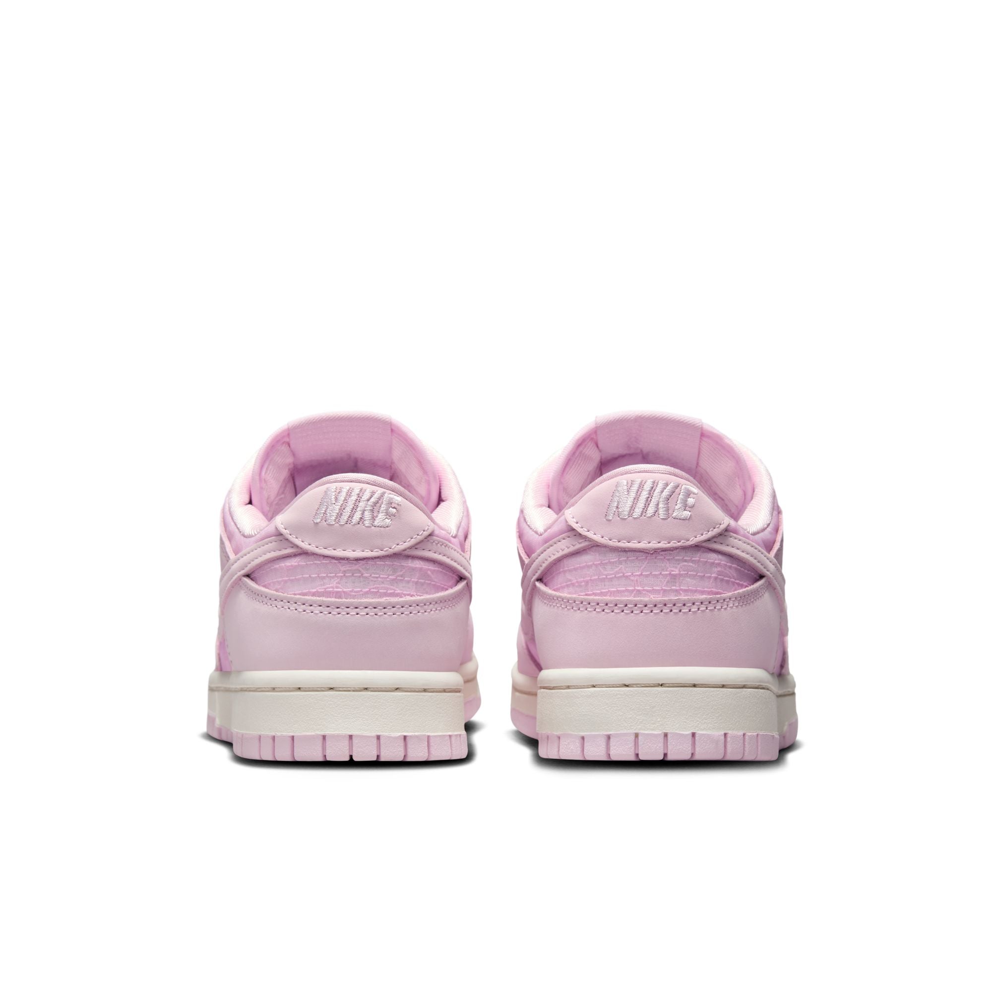 W Nike Dunk Low  HJ5870-600 "Pink Lace"