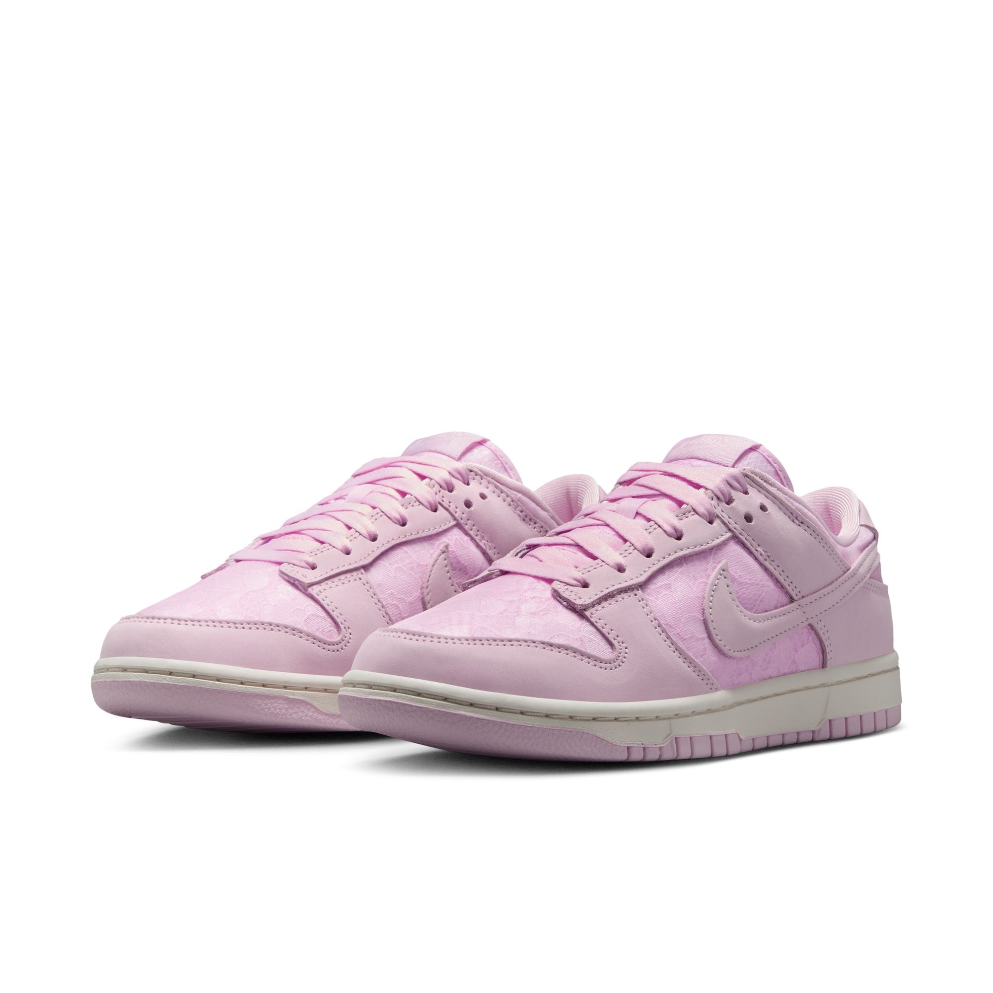 W Nike Dunk Low  HJ5870-600 "Pink Lace"