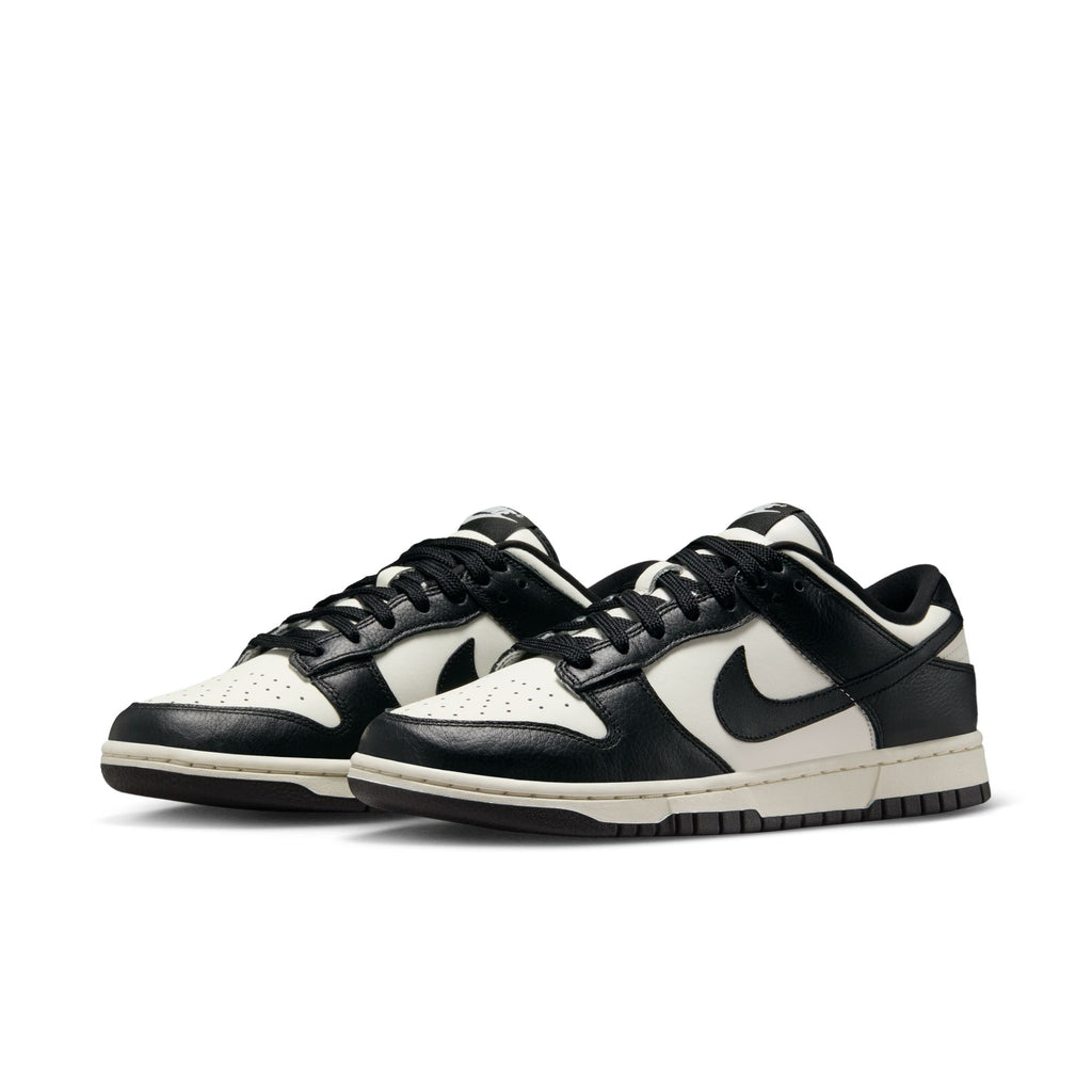 W Nike Dunk Low "Cherry Charm" - HQ7487-100