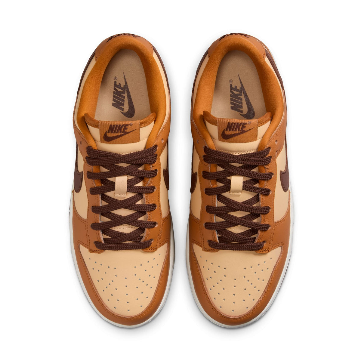 W Nike Dunk Low SE - HQ7487-700