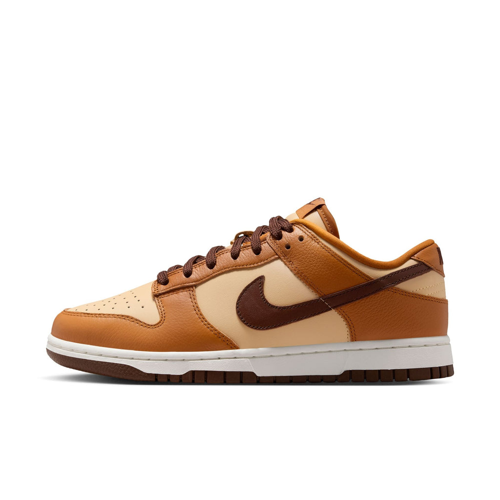 W Nike Dunk Low SE - HQ7487-700