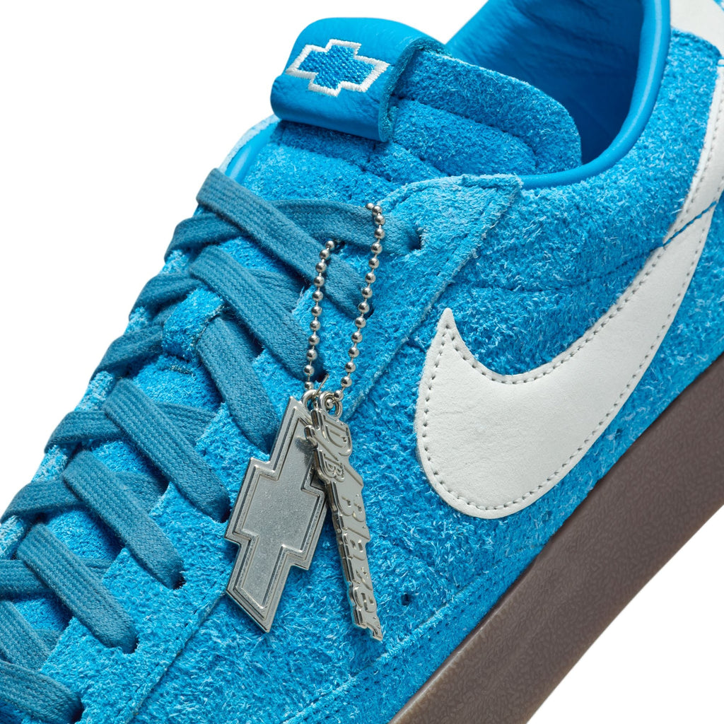 Nike Blazer Low x Book "Chevy" QS - HV2197-400