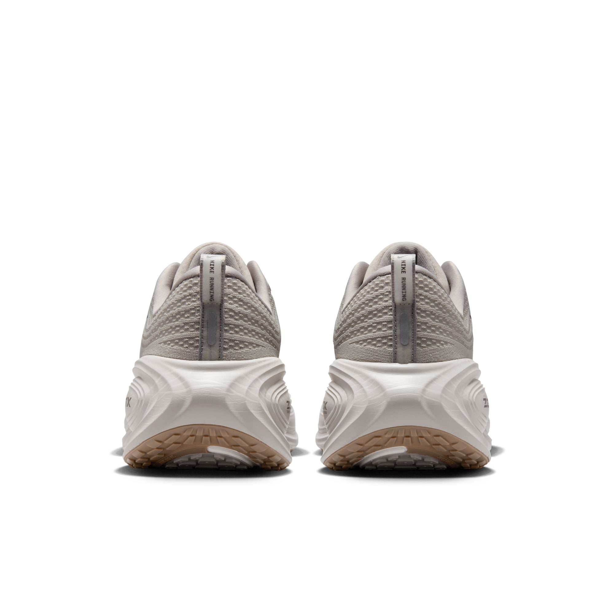 Nike Vomero Plus - HV8150-005