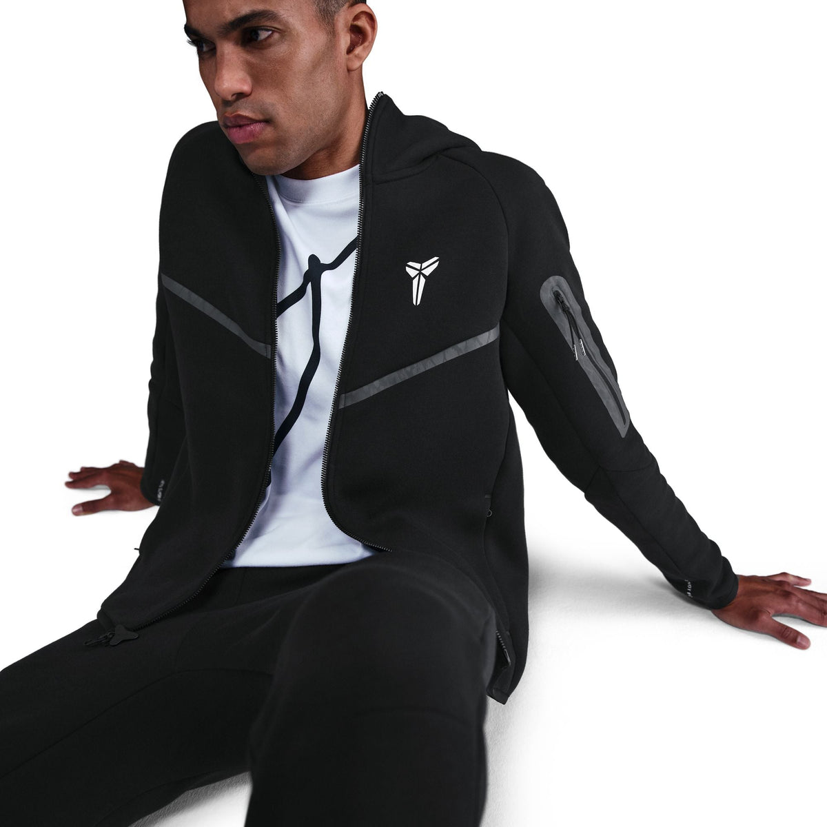 Nike Kobe Sportswear Tech Fleece Hoodie - IB2713-010