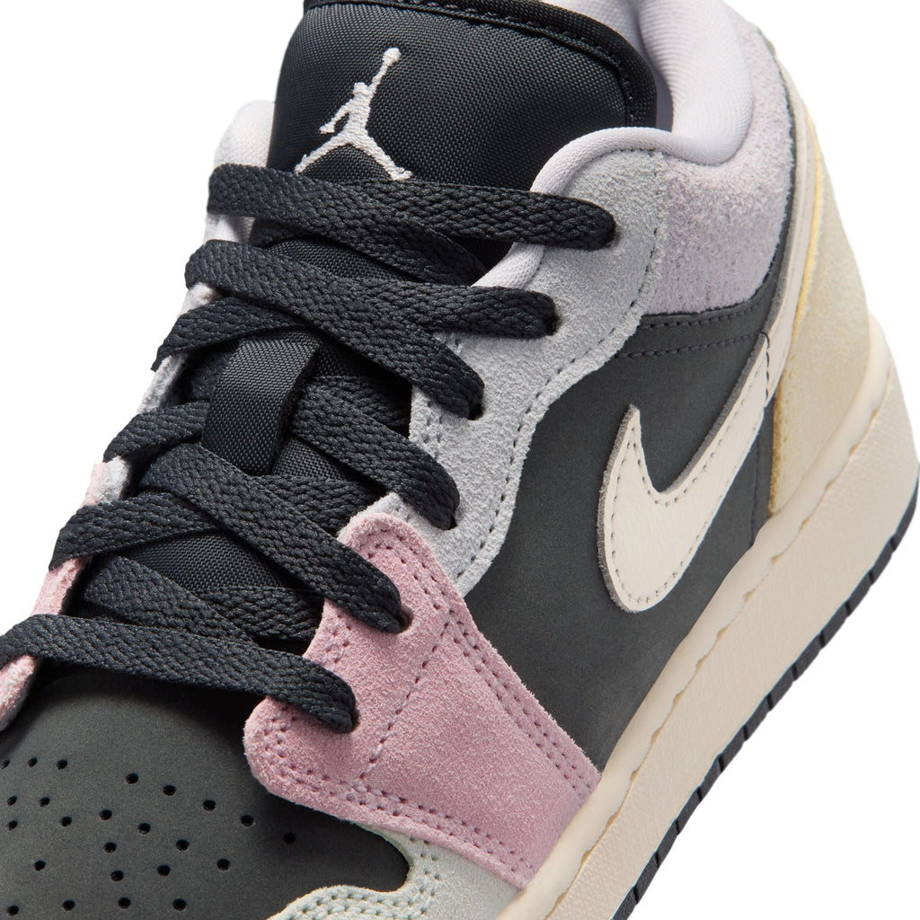 Air Jordan 1 Low SE (GS) - IB7111-004