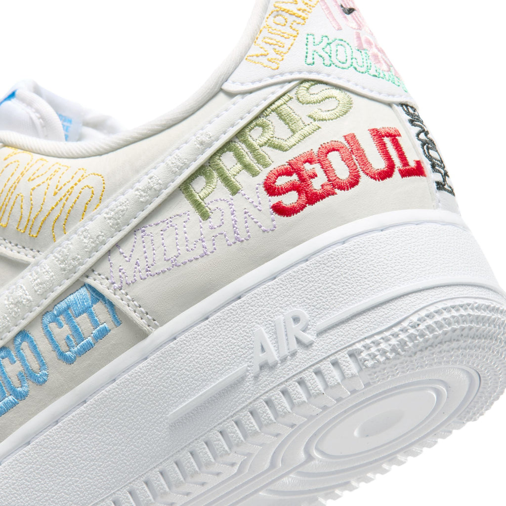 Nike Air Force 1 '07 LV8 "World Tour" - II1549-100