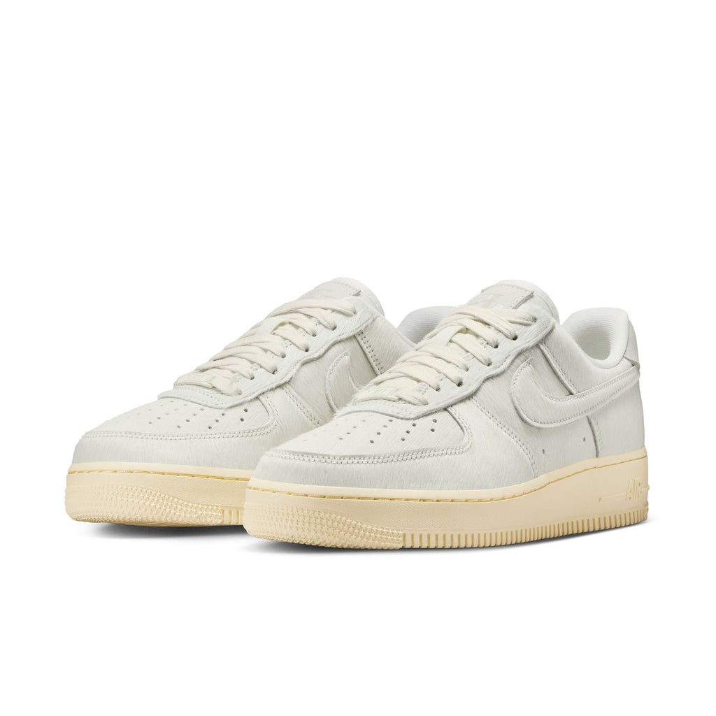 W Nike Air Force 1 '07 "Sail Pony Hair" - II7398-100