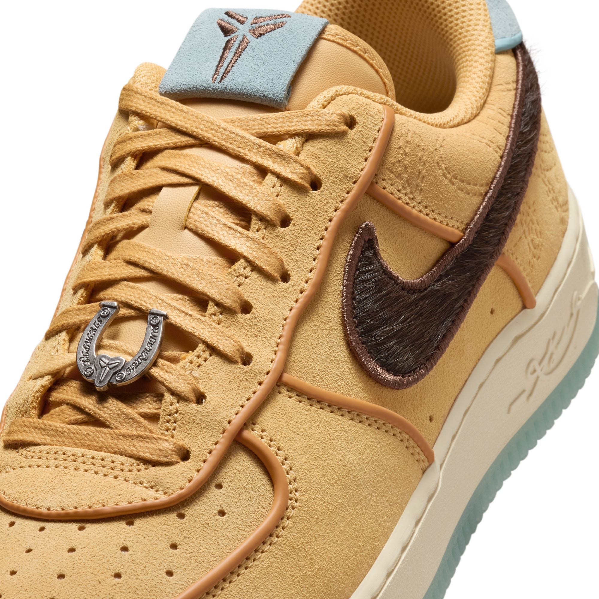 Nike Kobe Air Force 1 Low Protro "Siempre Mio" - IM0582-700