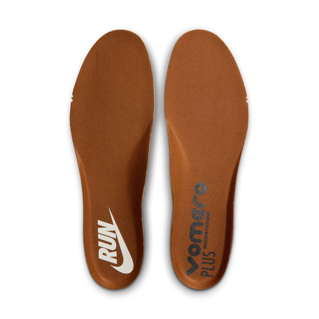 Nike Vomero Plus "Sail and Baroque Brown" - IO4482-100