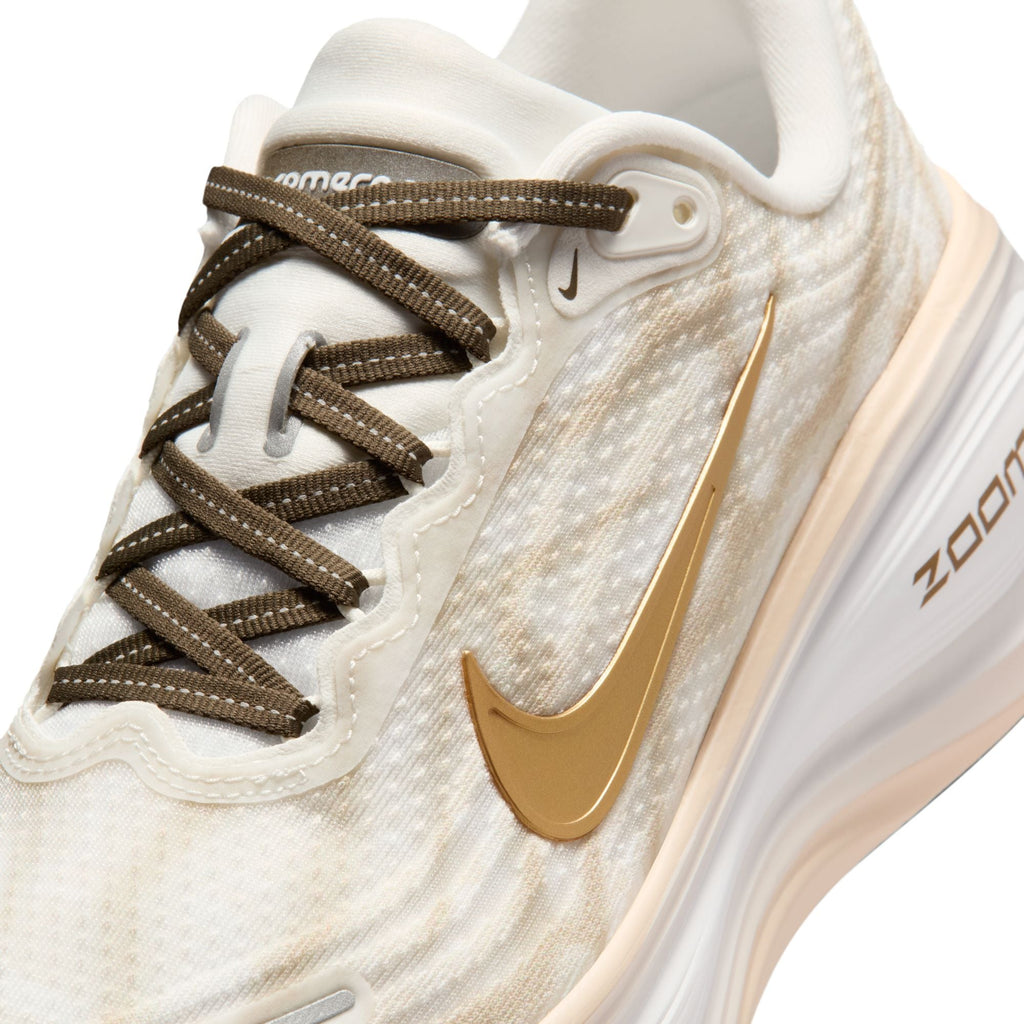 W Nike Vomero Plus - IQ0370-121