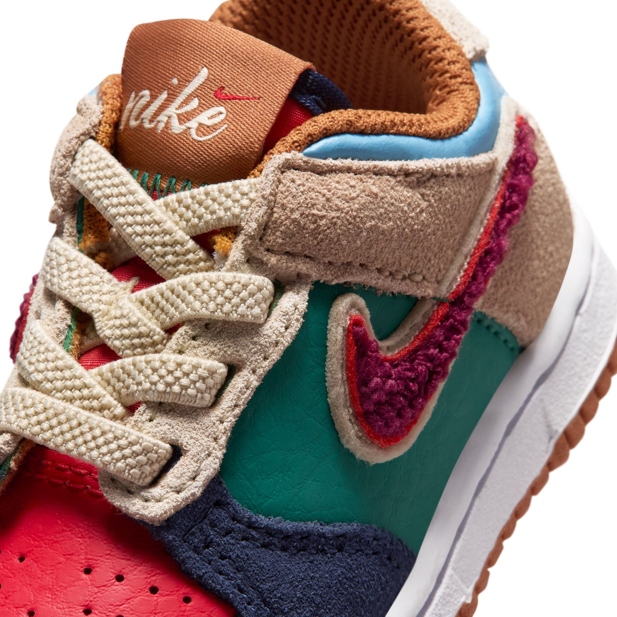Nike Dunk Low "Speed Red Green Noise" (TD) - IV6200-410