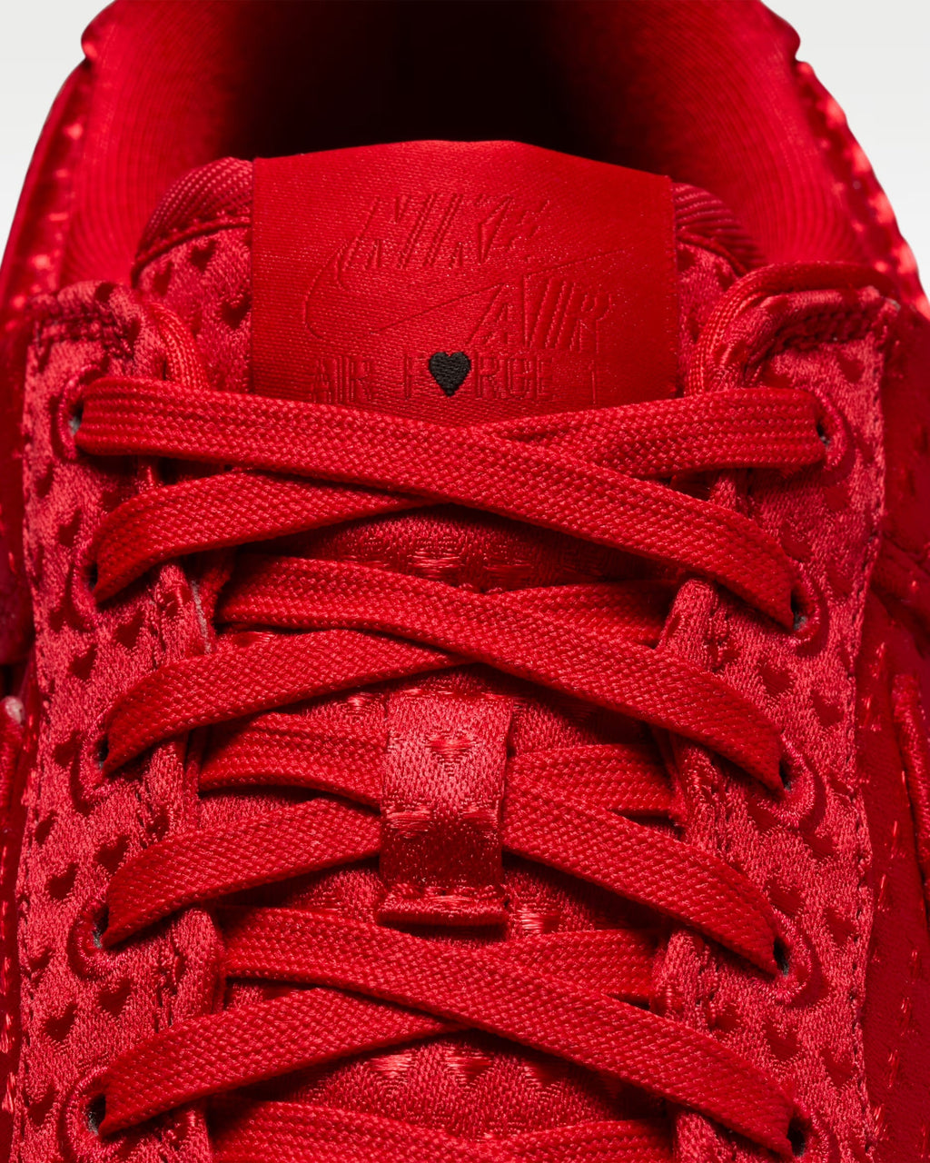 Nike Air Force 1 Retro "Valentine’s Day” - IB6836-600