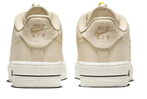 Big Kid's Nike Air Force 1 LV8 3 Snddrift/Sail-Citron Pulse (DV1622 100)