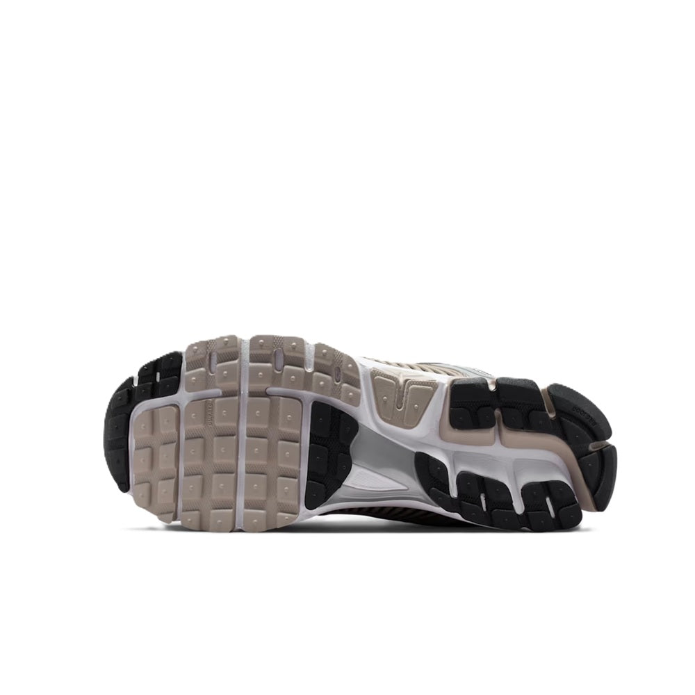 Men's Nike Zoom Vomero 5 College Grey/Black-Cave Stone (FB9149 005)