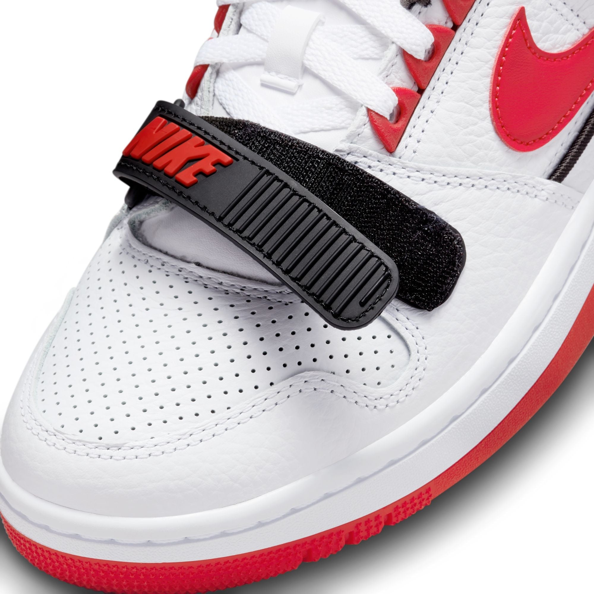 Nike Air Alpha Force '88 "University Red" - DZ4627-100