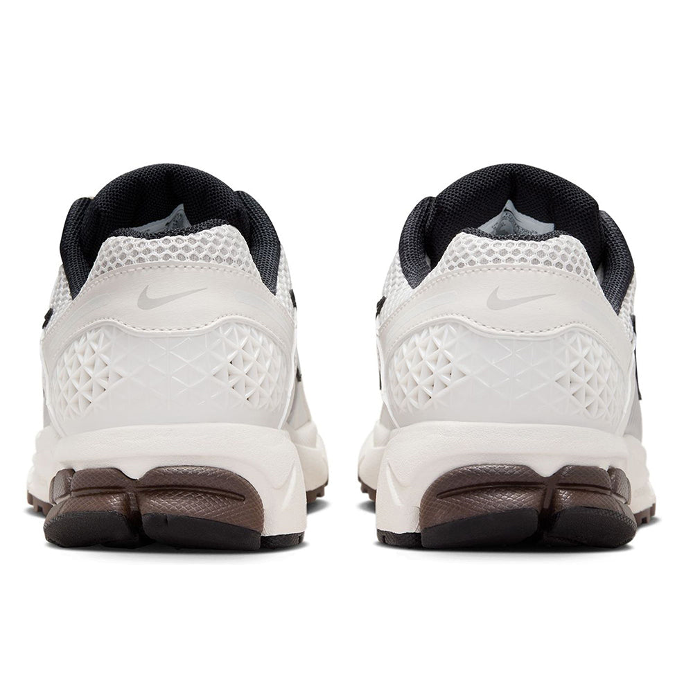 Women's Nike Zoom Vomero 5 Phantom/MTLC Platinum (FJ2028 001)