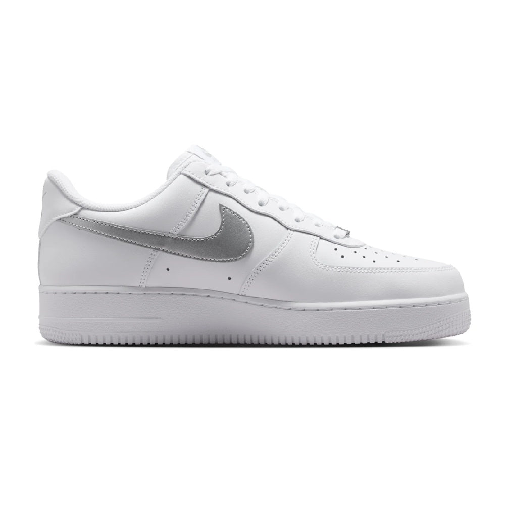 Men's Nike Air Force 1 '07 White/Metallic Silver (FJ4146 134)