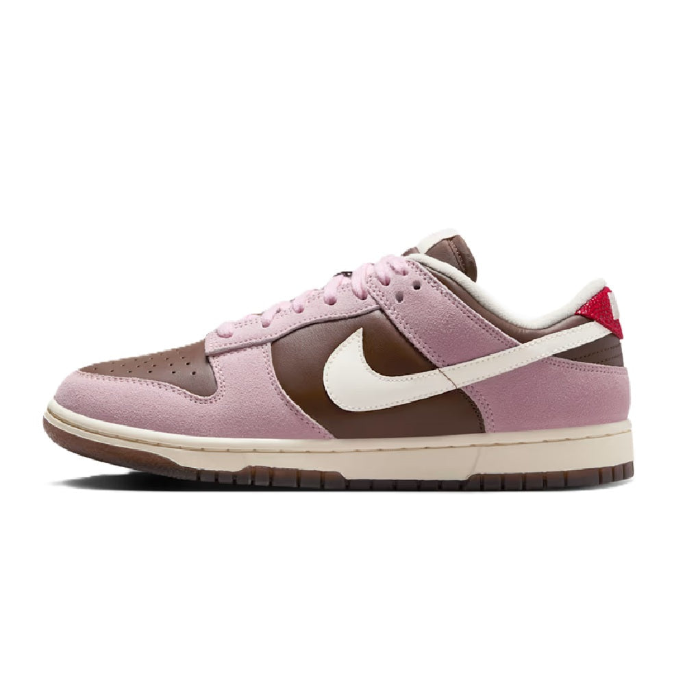 Women's Nike Dunk Low "Neapolitan" Cacao Wow/Pale Ivory (HM0987 200)