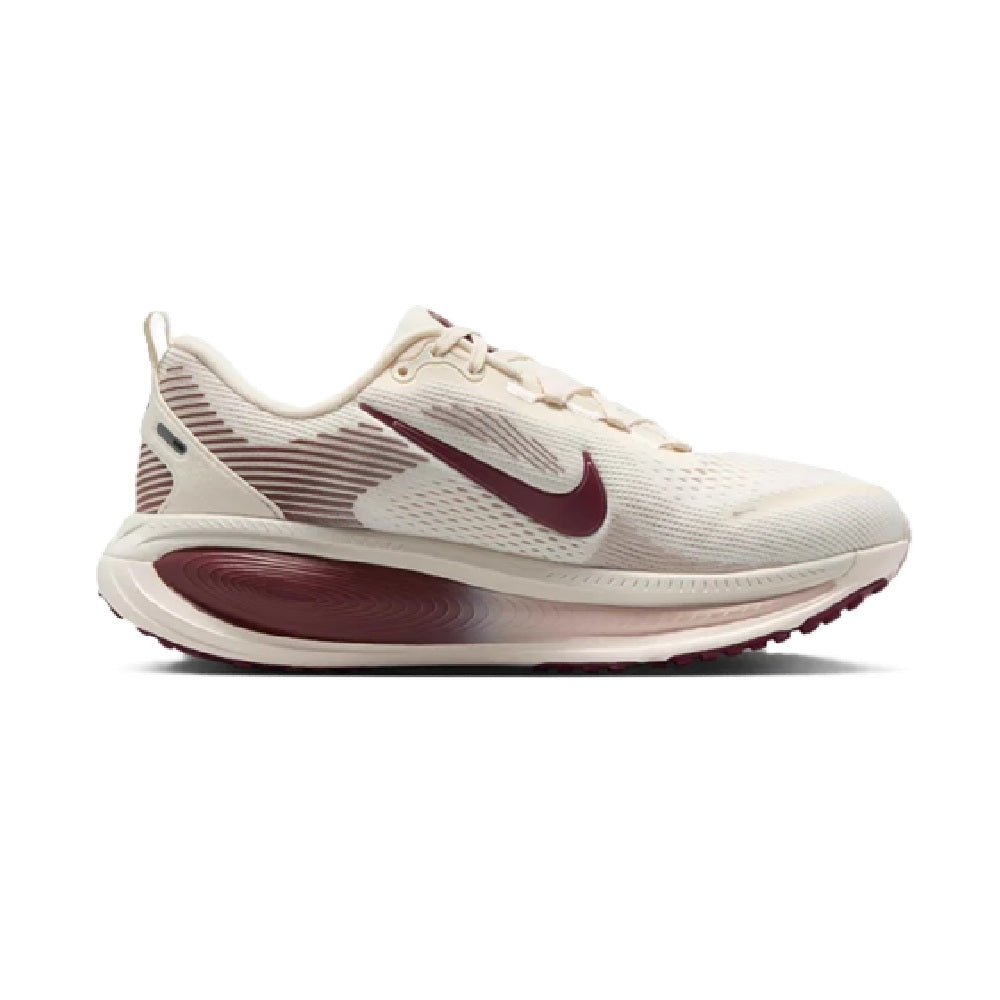 Women's Nike Vomero 18 Pale Ivory/Dark Team Red (HM6804 108)