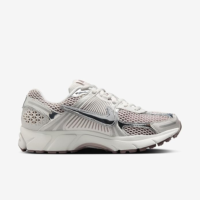 Women's Nike Zoom Vomero 5 Vast Grey/Metallic Silver (HV6417 001)