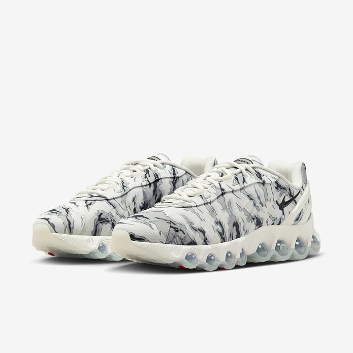 Men's Nike Air Max DN8 PRM Summit White/DK Smoke Grey (IH0377 100)