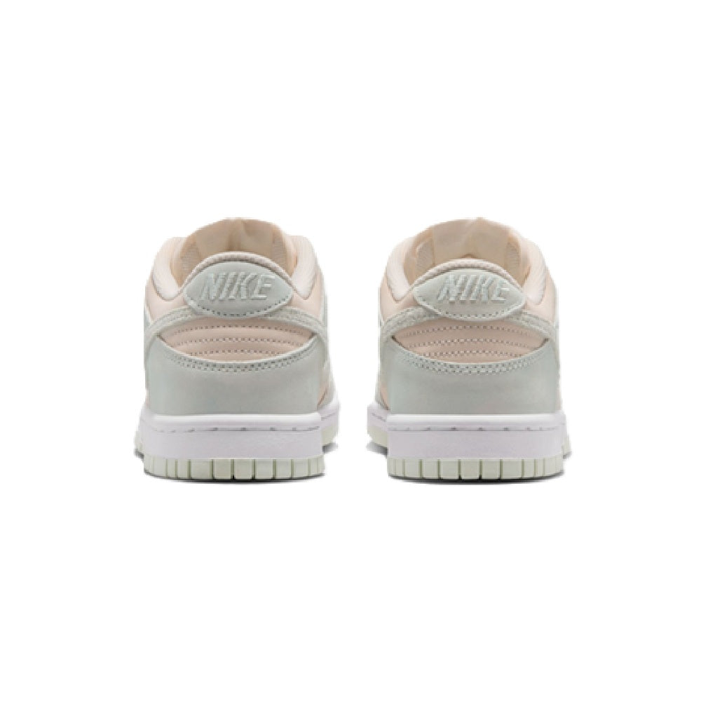 Big Kid's Nike Dunk Low Suede Chalk/Barely Green-White (IH4574 100)