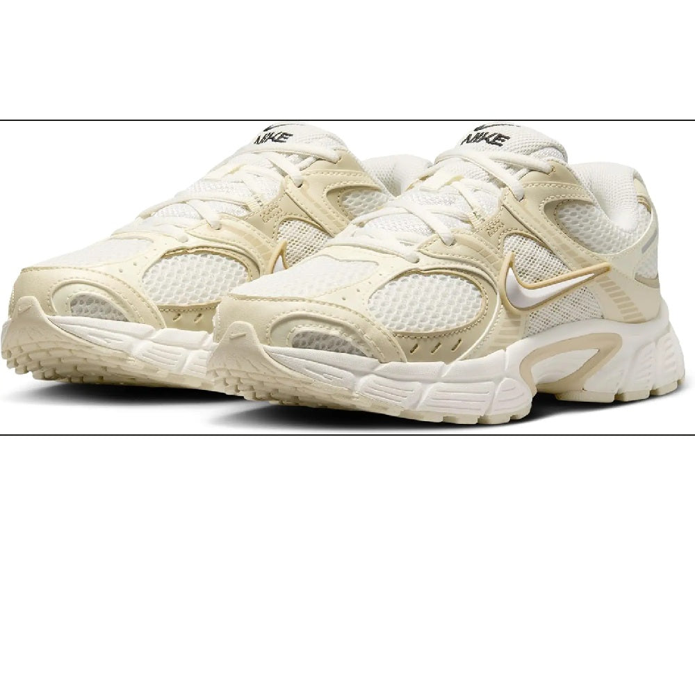 Women's Nike V5 RNR SE Coconut Milk/Coconut Milk-Sail (IO0464 101)