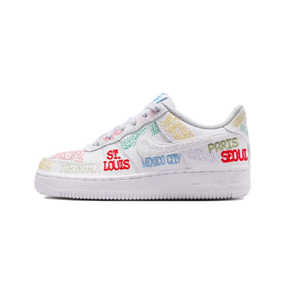 Big Kid's Nike Air Force 1 LV8 3 "World Tour" White/White (IO9739 100)