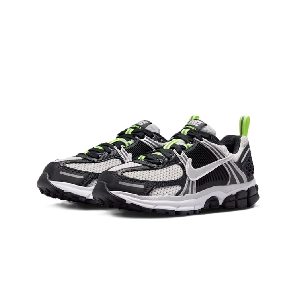 Big Kid's Nike Vomero 5 Black/Metallic Silver (IQ0312 010)